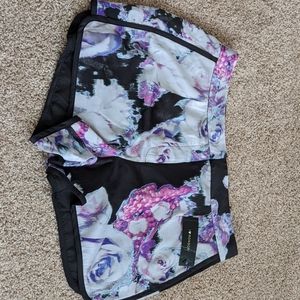 Woman's shorts I heart ronson watercolor floral